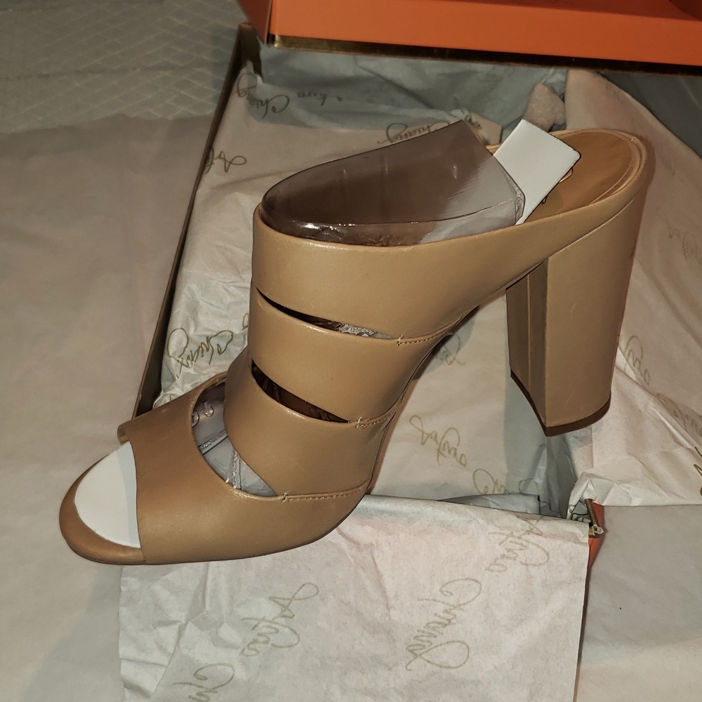New MULES Slip-on Clogs Cut-Out Leather Sandal Women's 10 NWT - Picture 7 of 9